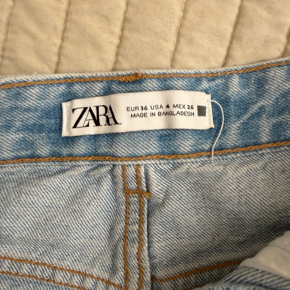 Zara Light Blue Ripped Jean Shorts - Picture 4 of 4